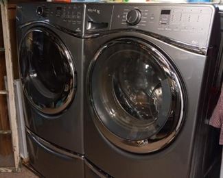 Whirlpool front load washer & dryer