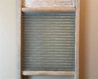 Item 263:  Atlantic Washboard - 8.5" x 18": $24