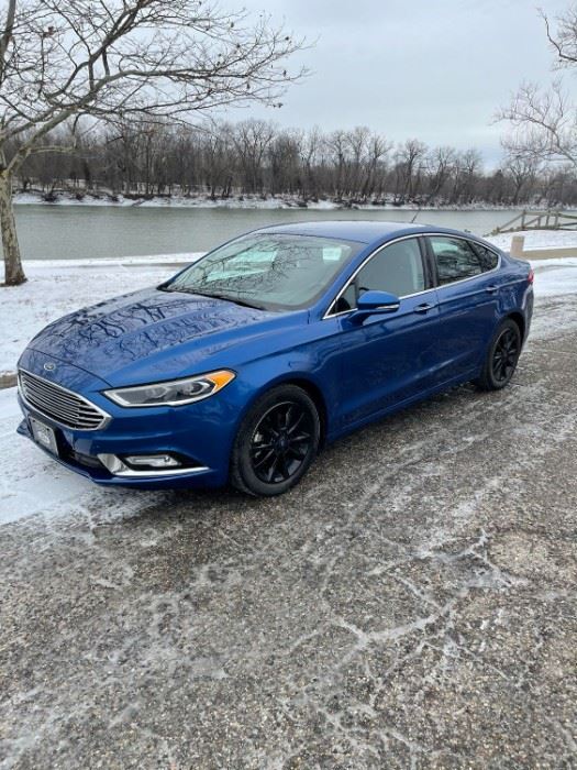 2017 Ford Fusion SE Sedan