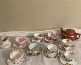 Assorted China Pieces