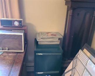 File cabinet
