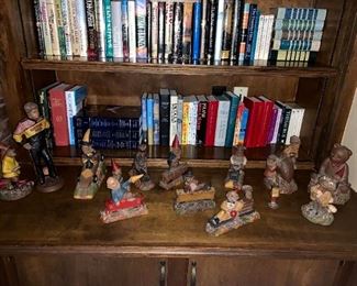 Tom Clark Cairn Studio Figurines!