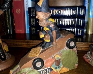 Tom Clark Cairn Studio 1990 Cub Scout!