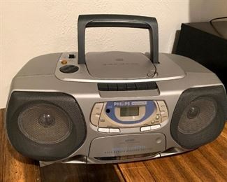 Philips Magnavox CD/Radio!