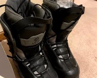 LTDSnow Size 11 Snowboard Boots!