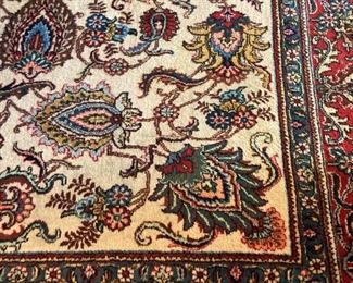 Fabulous Tabriz rug - 9 feet x 13 feet