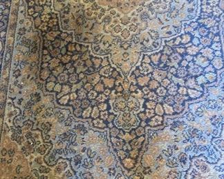 Coordinating rug 4 feet x 6 feet