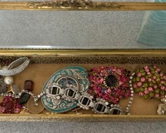 100's of  pieces of VINTAGE costumer jewelry, gold plated ink pens, earrings, bracelets, MORE
