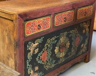 Oriental Style Buffet with Storage
