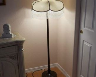 FRINGE BED LAMPS SHABBY CHIC