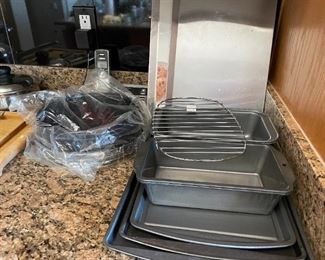 Misc. bakeware 