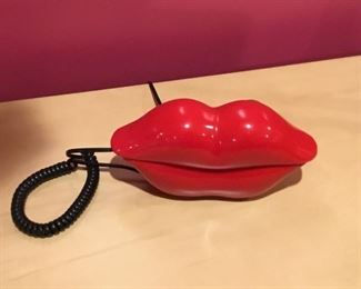 Hot lips phone