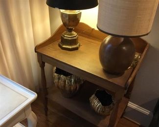 Vintage wash stand and lamps 