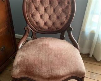 #14	Bubble Back Velour Side Chair w/wood carvings	 $75.00 
