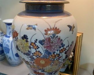 #77	Ginger Jar Lamp w/flowers & birds   Blue & Rust 33" tall (2)  $120 each	 $240.00 
