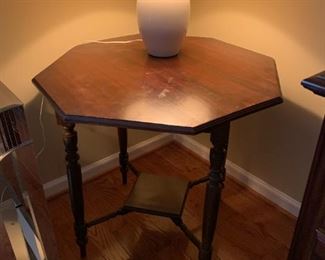 #123	Wood Octagonal End Table w/shelf   29x28	 $75.00 

