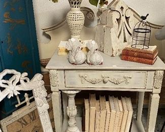 Shabby chic table