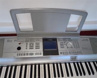 Portable Grand DGX-505 Keyboard