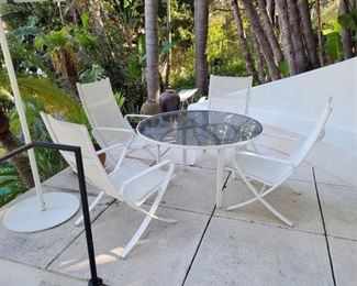 Brown Jordan patio set