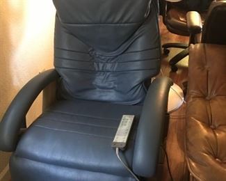 Full Body Leather Massage Chair - Lifestyle 3