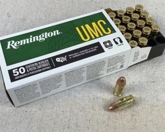 Mfg - (50) Remington UMC
Model - 115gr 9mm Luger FMJ
Caliber - Ammo
Located in Chattanooga, TN
Condition - 1 - New
This is a 50 count box of Remington UMC 115 grain 9mm luger FMJ ammo, ideal for range/training purposes.