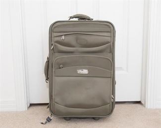 Delsey Carryon Soft sided Suitcase