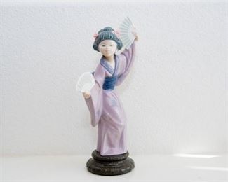 Lladro Asian Figurine #4991