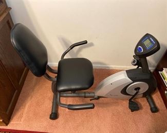 Avari by Stamina Recumbent Bike