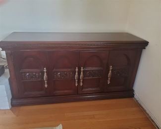 Salem House Credenza