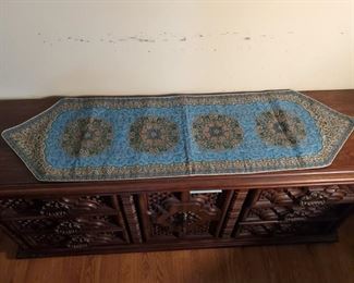 Table Runner