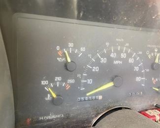 mileage on 2003 Chevy truck
