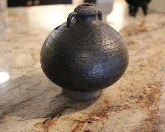 Small ceramic vessel