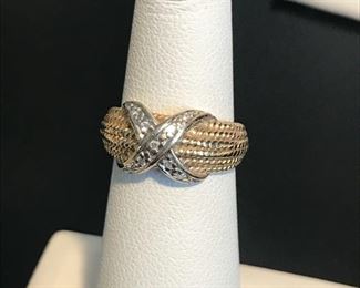 Gold & diamond ring