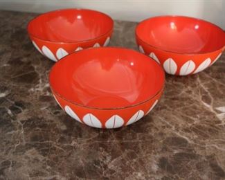 Cathrine Holm enamel bowls
