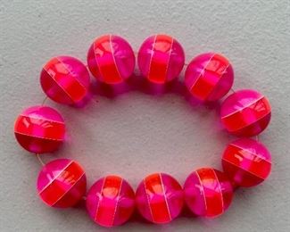 $10 - Retro plastic bead elastic bracelet
