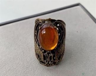 $26 - Vintage statement cabochon ring; approx size 6