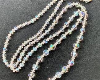 $28 - Vintage aurora borealis clear bead necklace