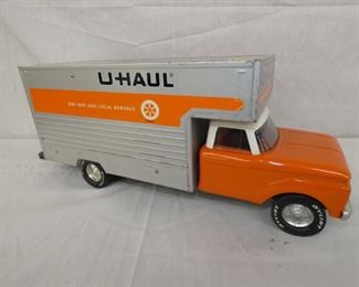 VIEW 2 OTHERISDE NYLINT UHAUL 