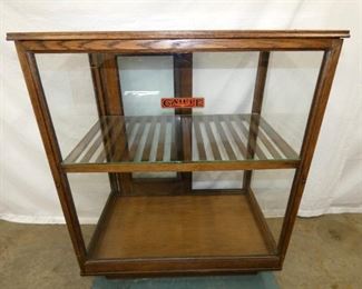 34X32 GAILLE CIGAR DISPLAY 