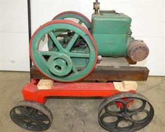 ORIGINAL 1 1/2 HP HIT & MISS ENGINE WITH PULLING CART 