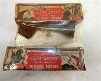 VIEW 2 GENE AUTRY PISTOL HORN/ 2 BOXES 