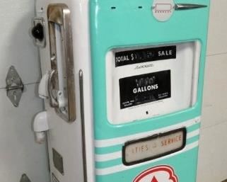 VIEW 3 RIGHTSIDE CITIES SERVICE PUMP 