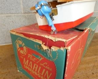 VIEW 4 MARLIN 18IN BOAT W/ ORIG. BOX 