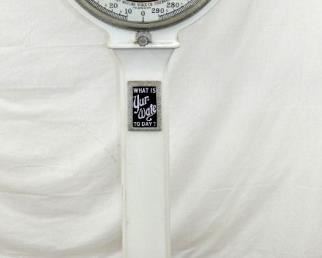 73IN ORIG. PORC. PENNY SCALES 