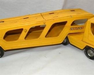 NYLINT CAR HAULER TOY 