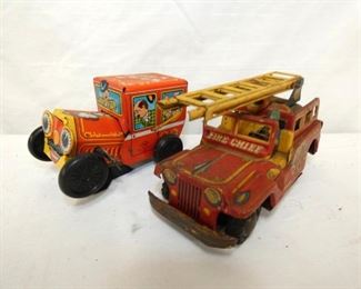 WIND UP TRAIN/FIRE CHIEF TRUCK 