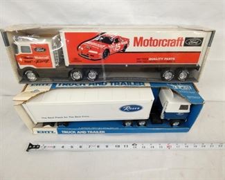 COLLECTION METAL TOY TRUCKS/TRAILERS 