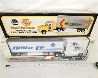 COLLECTION METAL TOY TRUCKS/TRAILERS 