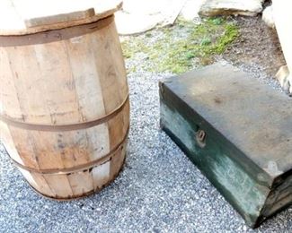 PRIM. KEG & TOOL CHEST 