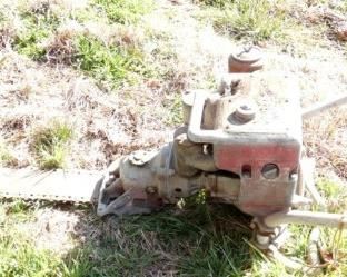 EARLY 2 MAN CHAINSAW W/2 ATTACHMENTS 